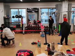 -悦动体能篮球羽毛球网球(三里河店)