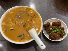 -方中山胡辣汤(成都首店)