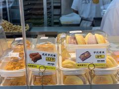 -鲍师傅糕点(江苏路店)