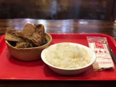 -万和春排骨砂锅米饭(湖北路店)