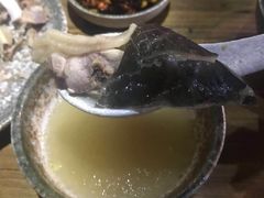-润青四季音乐主题餐厅·椰子鸡(罗湖店)