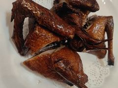 蒜香乳鸽-富哥食店