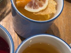 -蜜桃餐厅·伴山(湖滨商业街店)