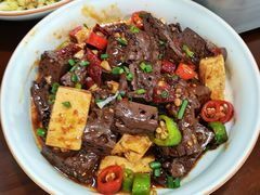 猪血烧豆腐-龙小海荆沙鸽子店(瑞安街店)
