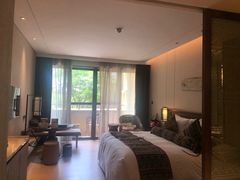 -西双版纳融创皇冠假日度假酒店