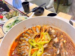 -刘姐啤酒鱼民族演艺餐厅(西街总店)
