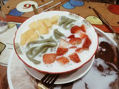 士多啤梨芒果绿茶拉面-甜心妈妈·榴莲星级糖水(北京路总店)