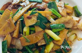 Bamboo Shoots Stir-Fried with Pork Slices