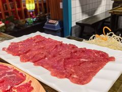 -宽板凳老灶火锅(台湾街店)