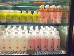 -喜茶(北京华贸购物中心店)