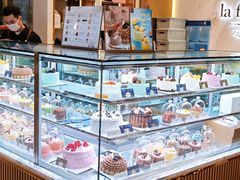 -花花卷卷·鲜食蛋糕(静安久光百货店)