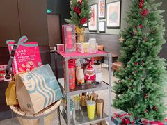 -星巴克臻选(南京金茂览秀城店)