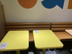 -麦当劳(普陀香溢花城店)
