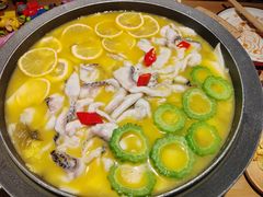 -山城外·非遗酸菜鱼(蜀都万达店)