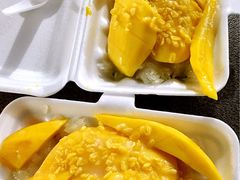 -芒果糯米饭摊子