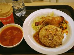鸡腿饭-自然博物馆新馆2楼餐厅
