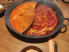 -巴卤社老火锅(财富店)