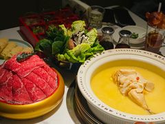 -领鲜天下·焗海鲜·花胶鸡(天目里店)