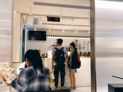 门面-喜茶(佛山岭南站店)