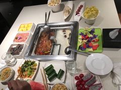 -海底捞火锅鲜切牛肉主题店(长寿路店)