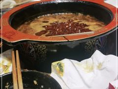 -钢管厂五区小郡肝串串香(奥克斯广场锦城万达店)