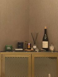 -SCENT BOUTIQUE