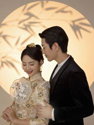 -樱花婚纱摄影