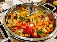 -黄记煌三汁焖锅(新佳丽江汉路店)