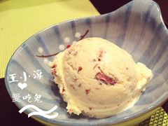 海盐冰激凌-伊藤ITO(侨福芳草地购物中心店)