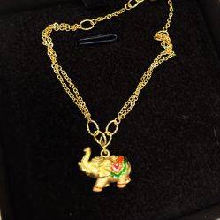 -六福珠寶(巴黎春天五角场店)