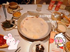 -左庭右院鲜牛肉火锅(金山万达店)