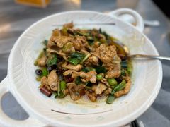 -蔼若春.传承三十年云南菜(金碧公园店)