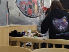 大堂-江城燕子大排档(江汉路步行街店)