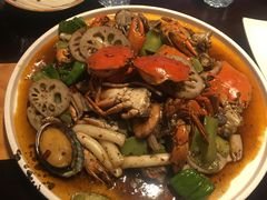 -臻鲜燕海鲜融合餐厅(金陵style店)