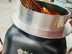 -霸气大叔干锅鸭头·龙虾烧烤·川菜·赛事直播(三里屯店)