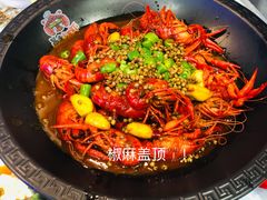 椒麻盖顶小龙虾-金陵暴走小龙虾·迷踪蟹(凯德MALL店)