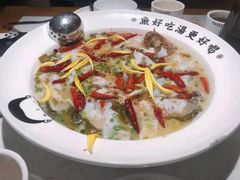 -江渔儿酸菜鱼(奥园广场金发购物中心店)