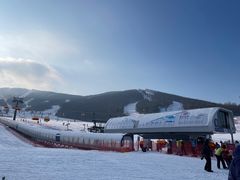 -中旅松花湖滑雪场