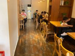 大堂-笑笑面家(白兰路店)