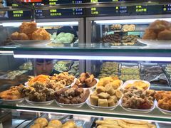 -聚德华天护国寺小吃(甜水园店)