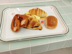 -红星前进面包牛奶公司(君太店)