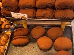 巧克力脏脏起酥-巴黎贝甜(右安门店)