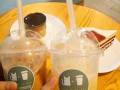 -有猫主题·治愈系猫咖(曾厝垵店)