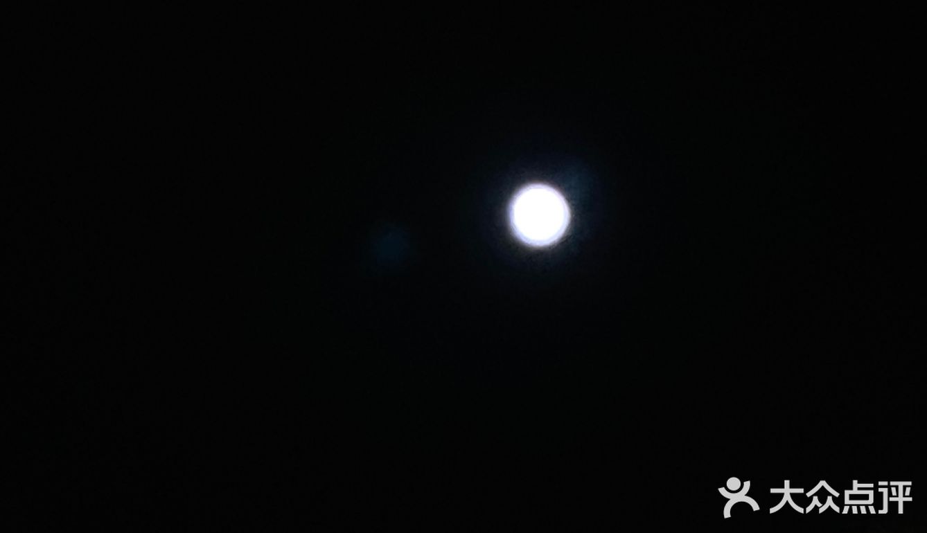 在大众点评上看到这家,就迫不及待赶过去。菜量很足