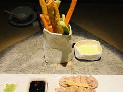 -穹六人间 people 6(岳阳路店)