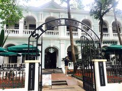 -星巴克臻选(广州沙面店)