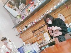 -Be Lived Cafe比例咖啡(摩天轮店)