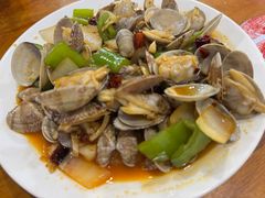 爆炒花斑蛤-温州一家人美食(西木头市店)