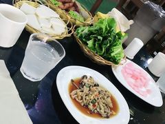 -一品山珍花园餐厅(瑞丽市姐岗路店)