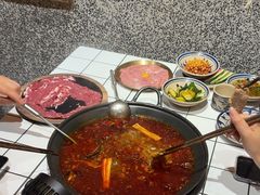 -旧街市鲜货老火锅(大光路店)